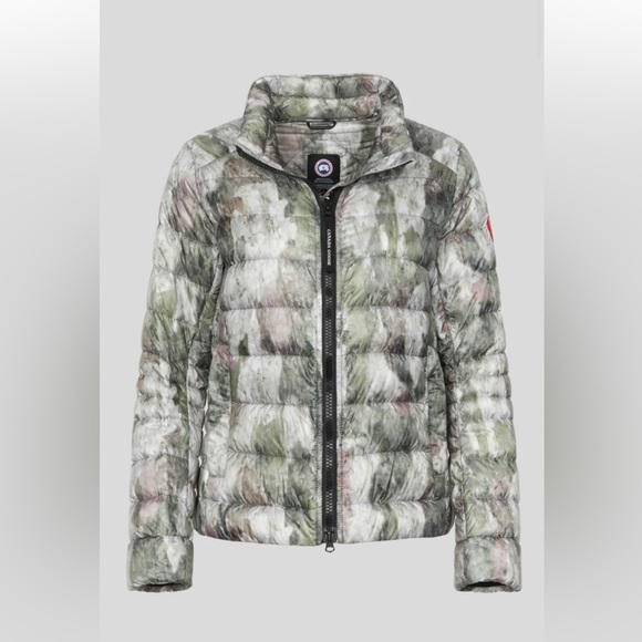 NWT CANADA GOOSE Women's Cypress PufferJacket in Camo Sagebrush print - Picture 2 of 15